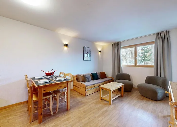 Pracondu 2 005 - Outdoor & Fun 6 Pers 南达